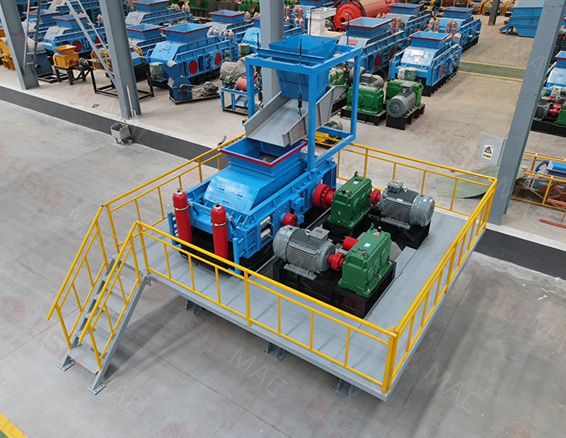 液壓對(duì)輥制砂機(jī)