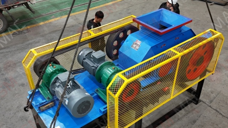 彈簧對輥破碎機